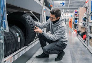 Leia mais sobre o artigo Cuidados que você deve ter ao comprar pneus!